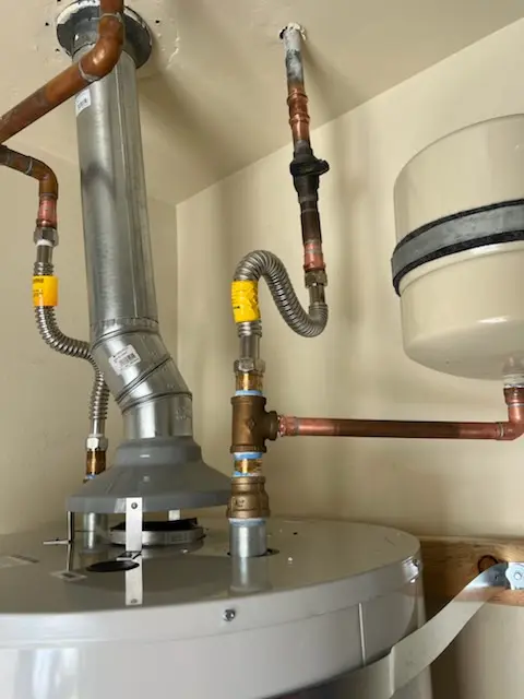 Water heater installation and plumbing repair in Kings Park West